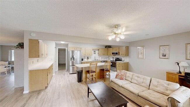Building Photo - 8430 SW 90th Ln