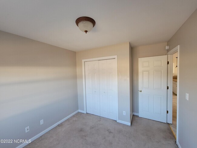 Building Photo - 109 Daughety Ct