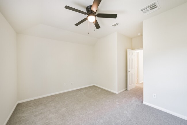 Building Photo - 25211 Whistling Pines Ct