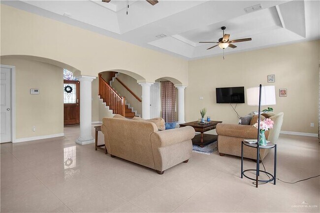 Building Photo - 2622 Easy St