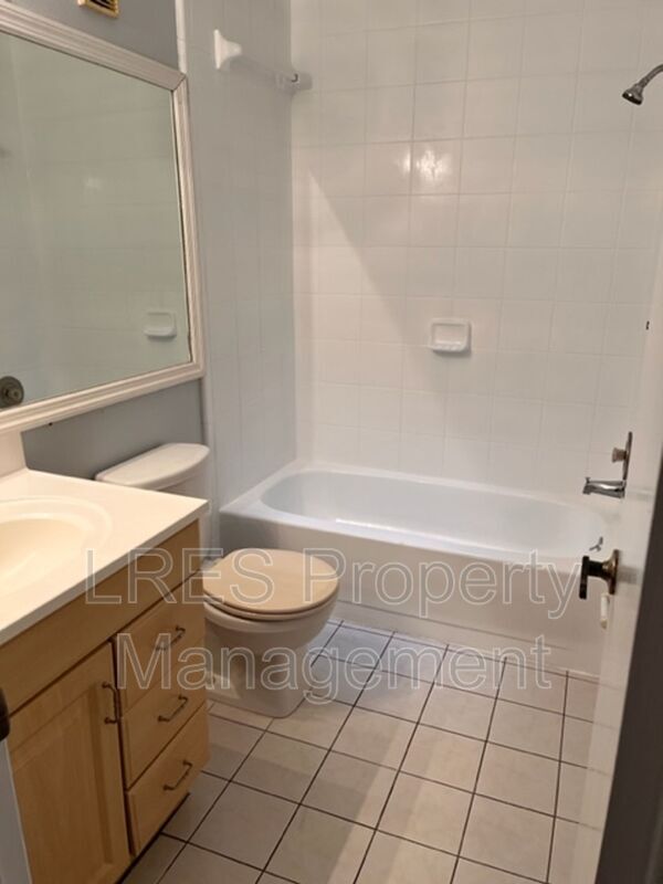 Building Photo - 4564 Pheasant Run Dr