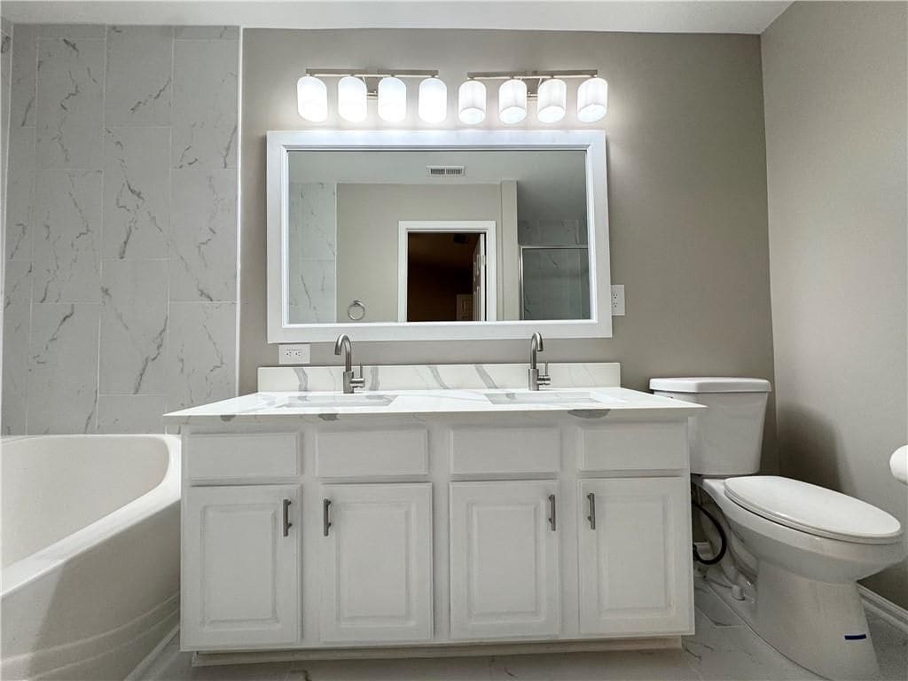 Building Photo - 745 Crestwell Cir