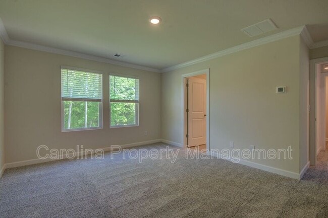 Building Photo - 105 Johns Cardinal Dr