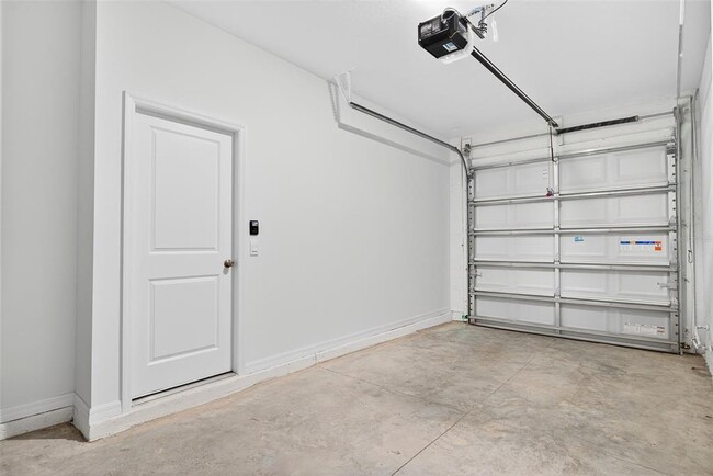 Building Photo - 11412 Velvet Apricot Dr