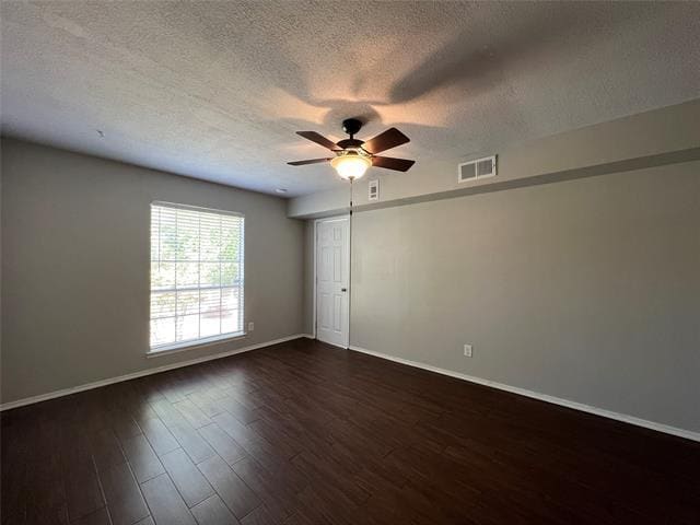 Building Photo - 4004 Ridglea Country Club Dr
