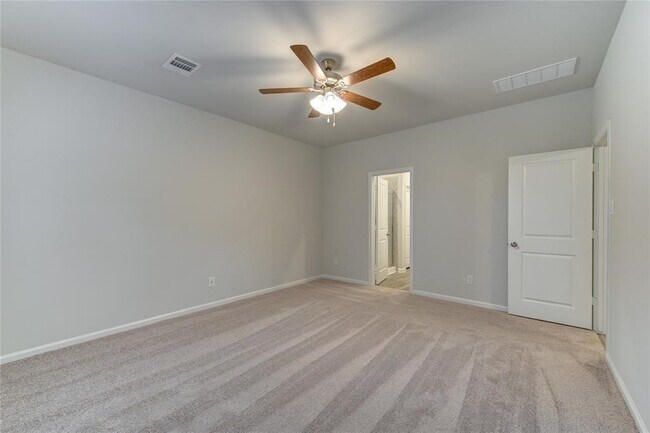 Building Photo - 94 Valiant Ridge Trail