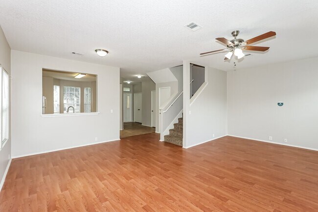 Building Photo - 6250 Gillian Park Dr