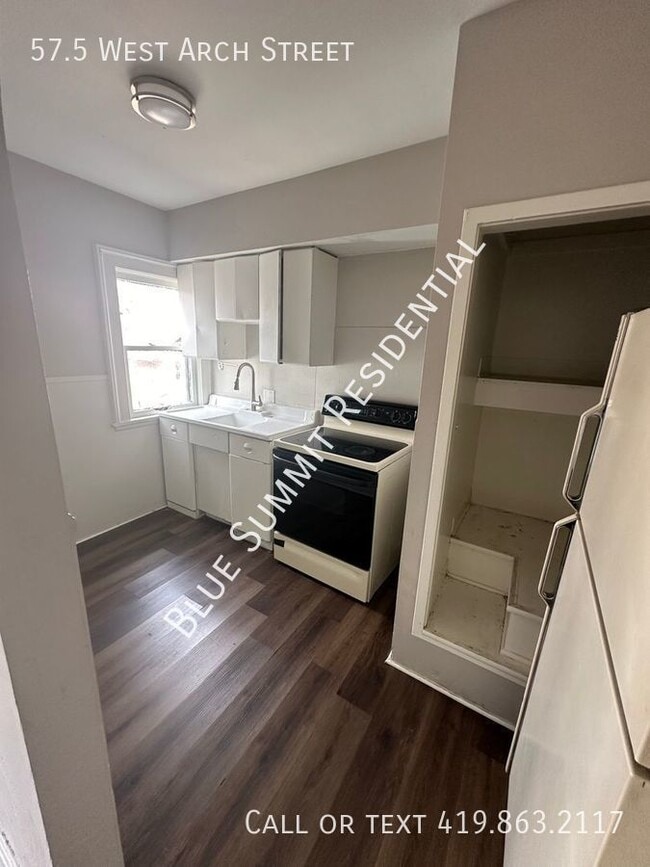 Building Photo - 1 Bedroom 1 Bathroom Apartment