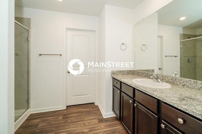 Building Photo - 4 Bedroom Pet-Friendly Home in New Braunfe...