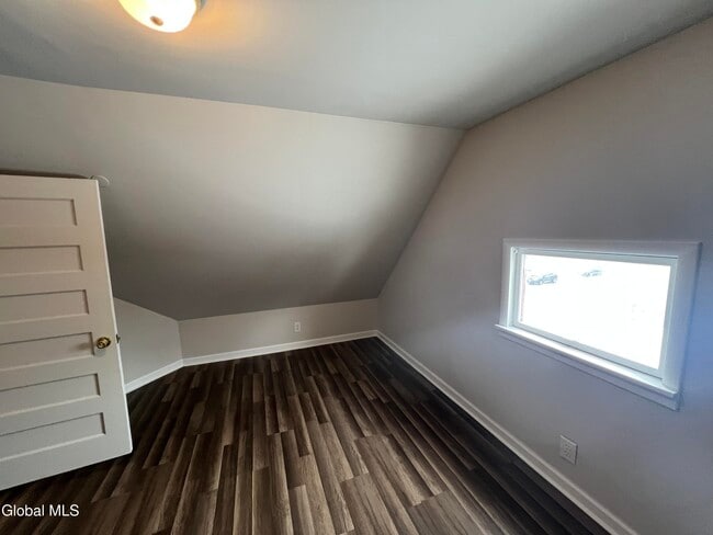 Building Photo - 1114 Union St