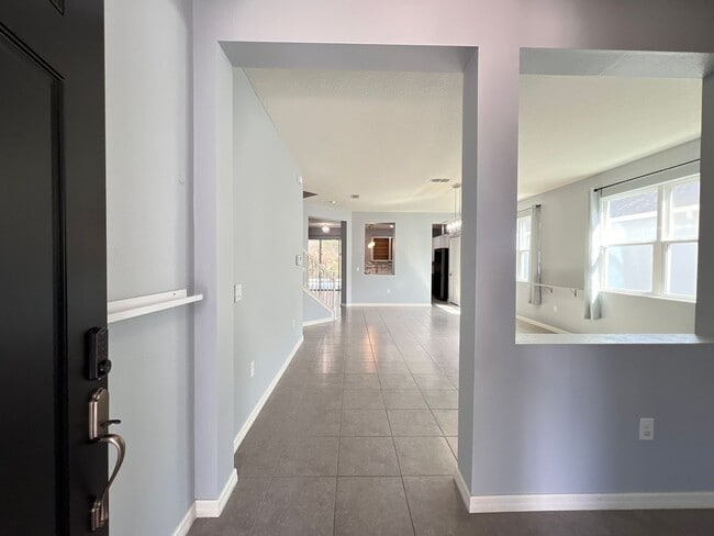 Building Photo - Perfect Home waiting for you!