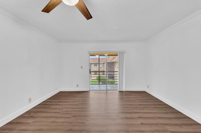Building Photo - 1291 NW 13th St