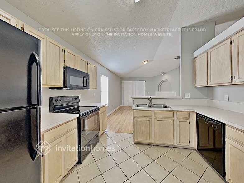 Building Photo - 12393 Eagles Claw Ln