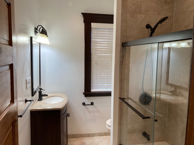 Building Photo - 229 Collins Ave