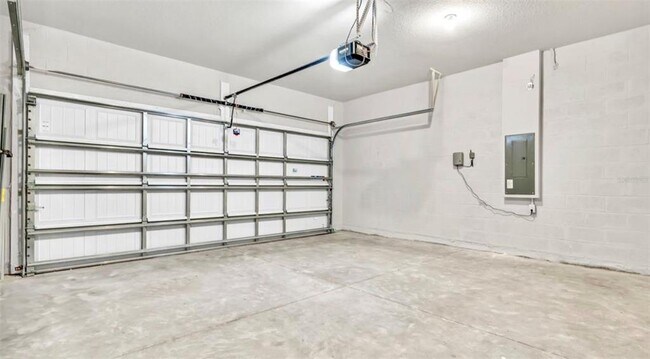 Building Photo - 4534 Arden Wy