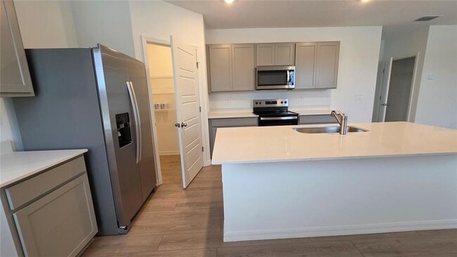 Building Photo - 4075 LIMEKLIN FALLS Loop