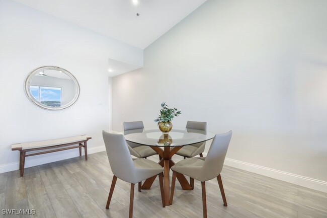 Building Photo - 4130 Bayhead Dr