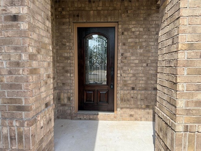 Building Photo - 812 Watson Way