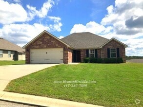 Building Photo - NOW PRE-LEASING FOR AUGUST 1ST!!!!