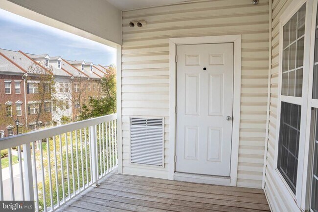 Building Photo - 42480 Rockrose Square