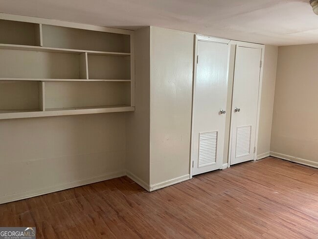 Building Photo - 3027 Collier Dr NW