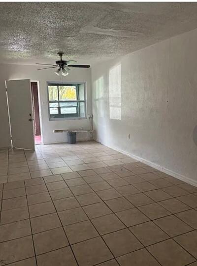 Building Photo - 3830 Bunche St