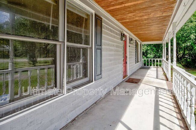 Building Photo - 4614 Masonboro Loop Rd