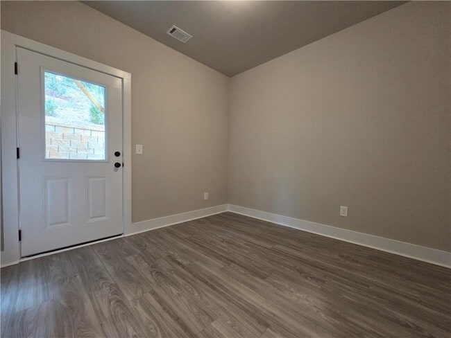 Building Photo - 6 Rock Pk Wy