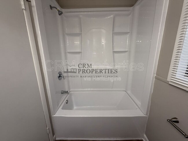 Building Photo - 3156 Dequincy St