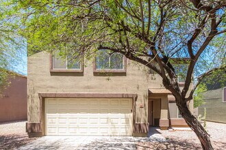 Building Photo - 1198 E Dust Devil Dr