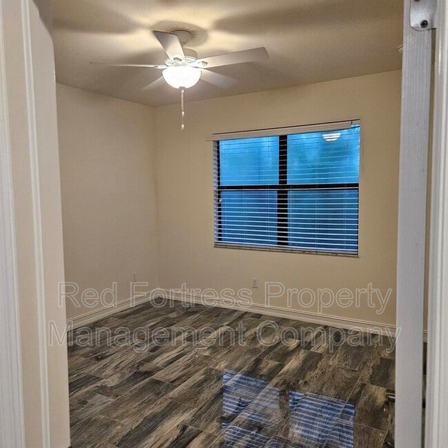 Building Photo - 7963 Bristol Cir