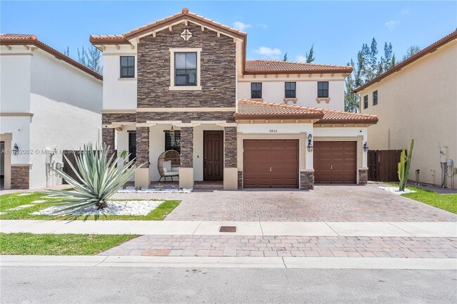 Building Photo - 9830 NW 86th Terrace