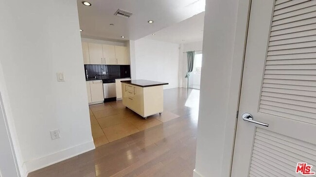 Building Photo - 1700 Sawtelle Blvd