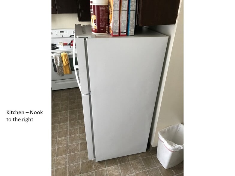 kitchen - 419 N 2nd St