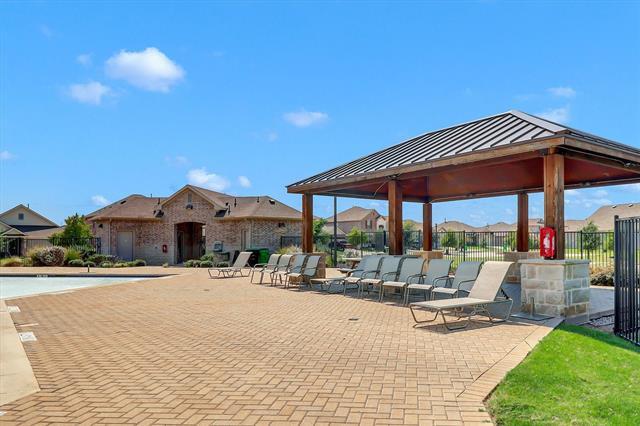 Building Photo - 1828 Roadrunner Dr
