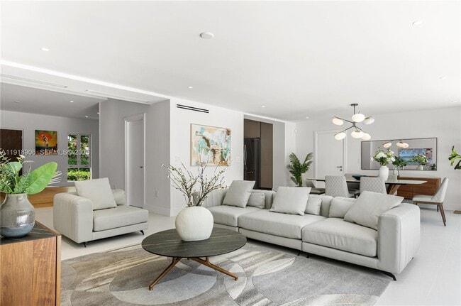 Building Photo - 45 NE 104th St