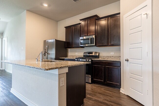 Building Photo - 10583 Penelope Way