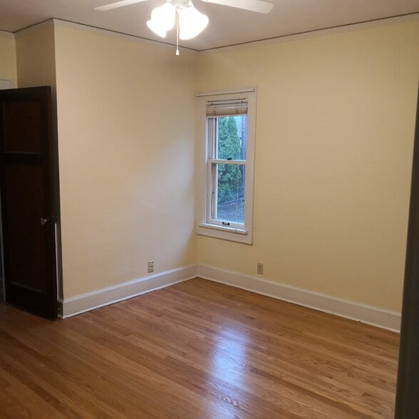 Building Photo - 1715 N 69th St