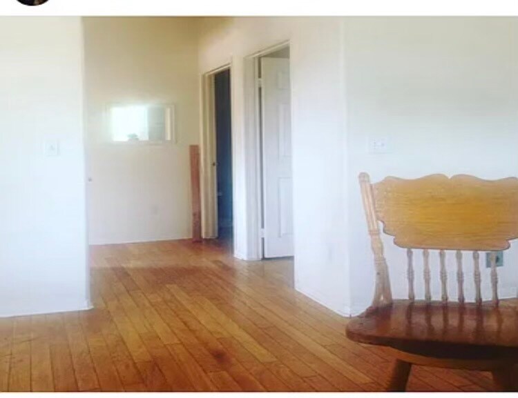 Building Photo - 8960 Camellia Ct