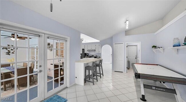 Building Photo - 3107 SW 15th Ave