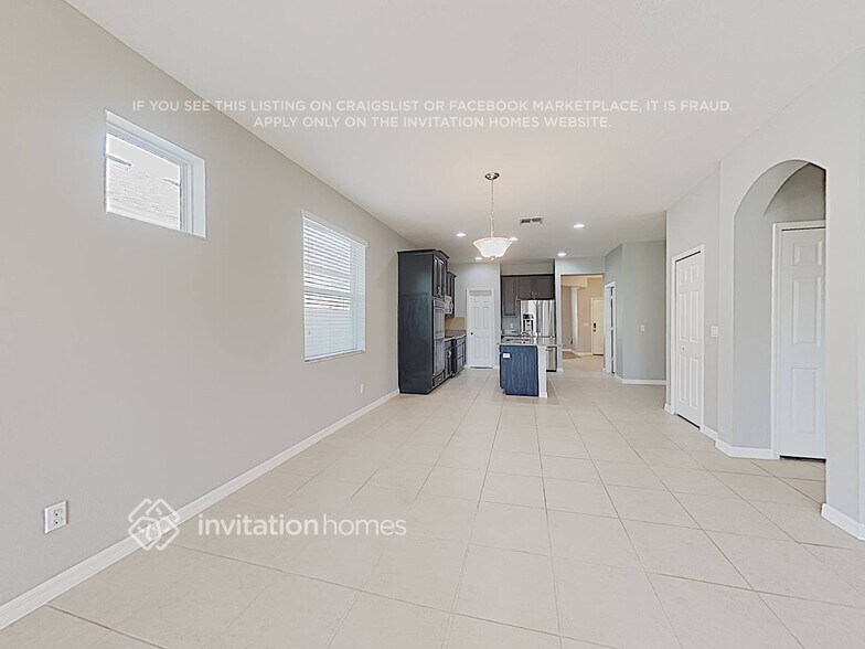 Building Photo - 1504 Pine Marsh Loop