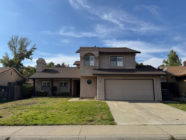 Primary Photo - Roseville home with new carpet, paint, & shutters. Landscaper included!