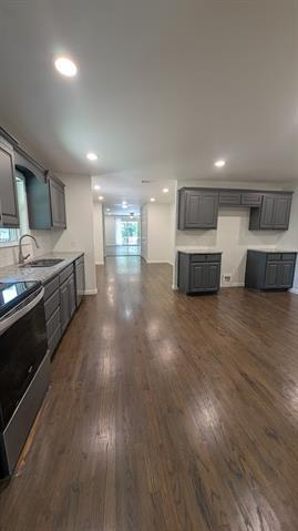 Building Photo - 1406 Eastus Dr