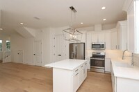 Building Photo - 3722 W Mango Ave