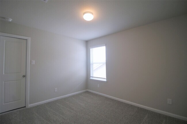 Building Photo - 29607 Kettle Creek Ct