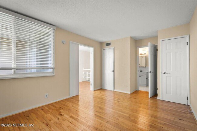 Building Photo - 901 Ocean Blvd