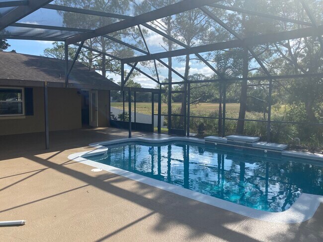 Building Photo - 109 Doe Ct