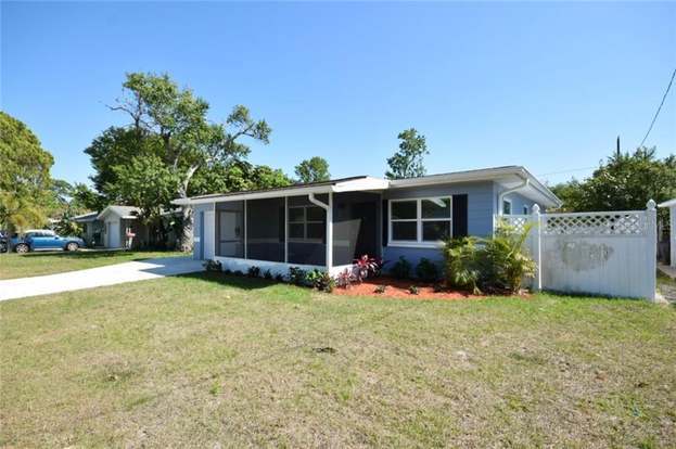 Building Photo - 658 64th Ave S