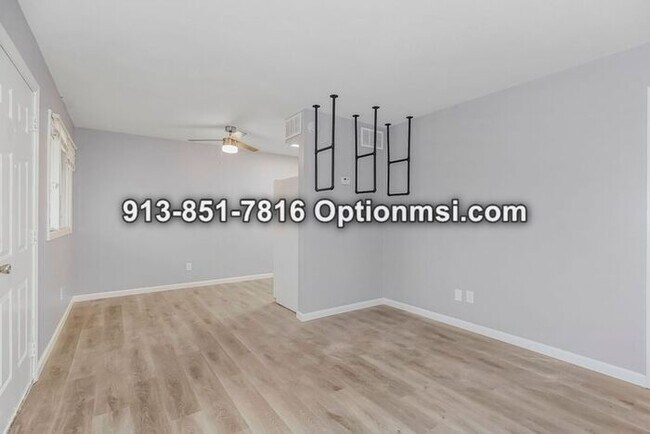 Building Photo - Turner Ridge Apts- Affordable housing- don't miss out!