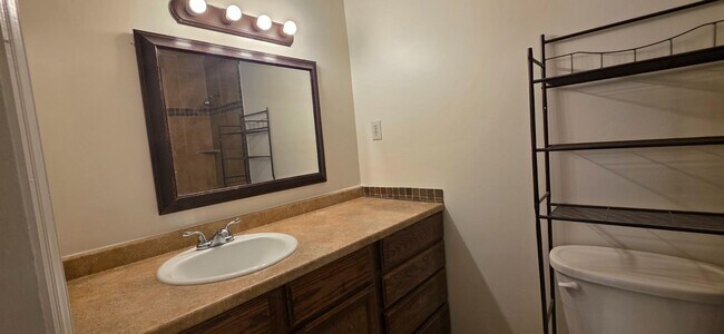 Building Photo - 5265 Chatfield Dr